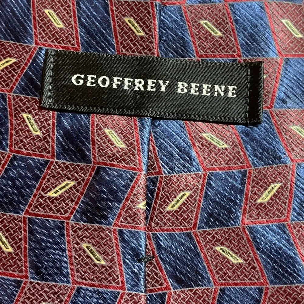 Geoffrey Beene like new